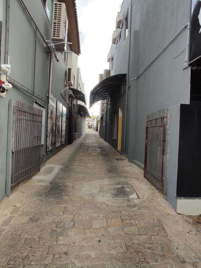 Hotel Avenida Tupa Bagian luar foto